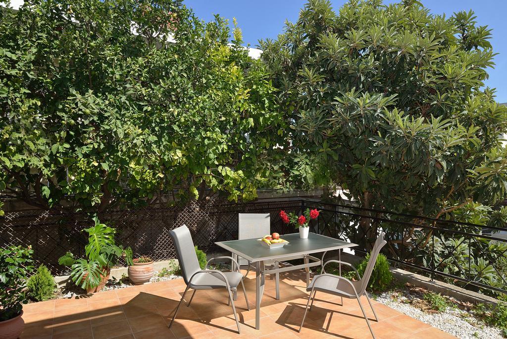 Kato Galatas Iokasti Homes מראה חיצוני תמונה